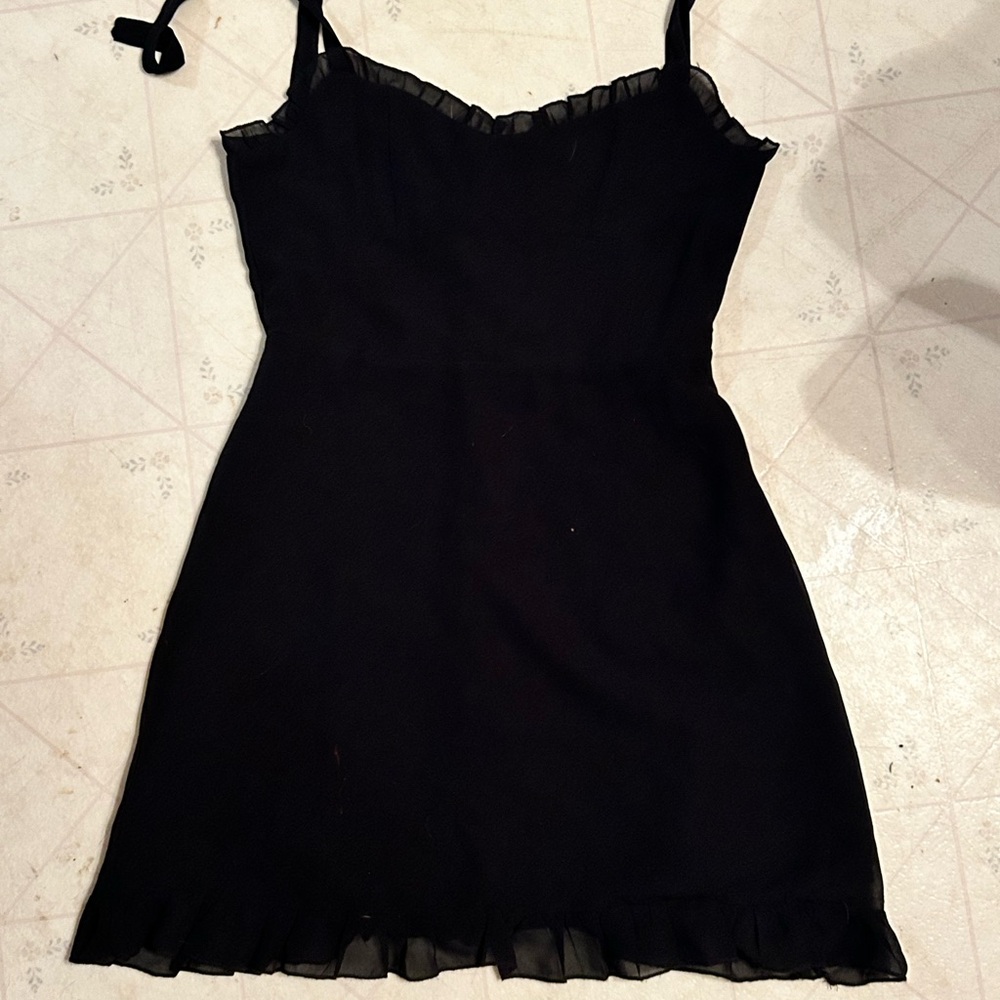 Chic Black Dress